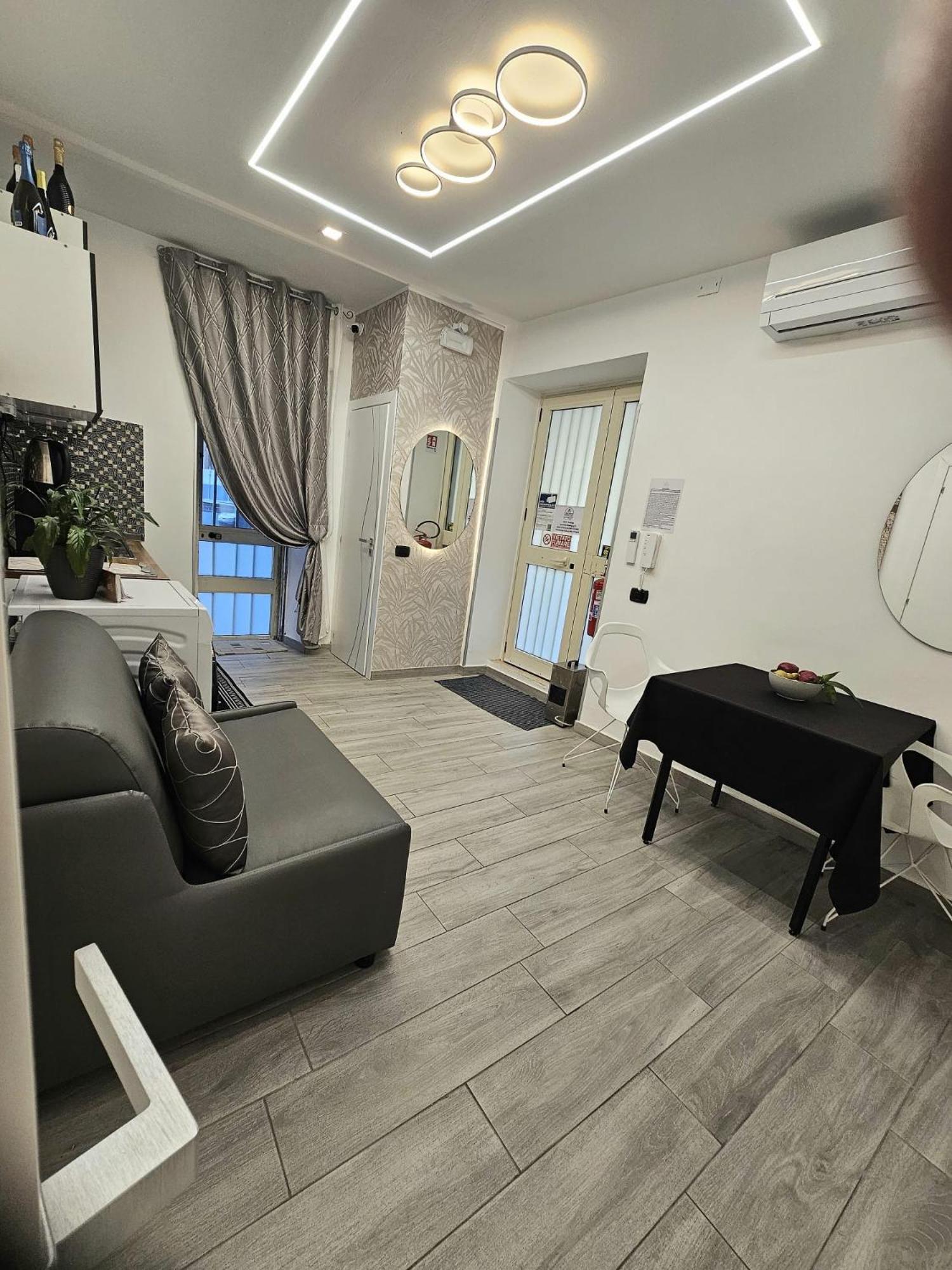 Prestige Casa Vacanze Катандзаро Екстер'єр фото